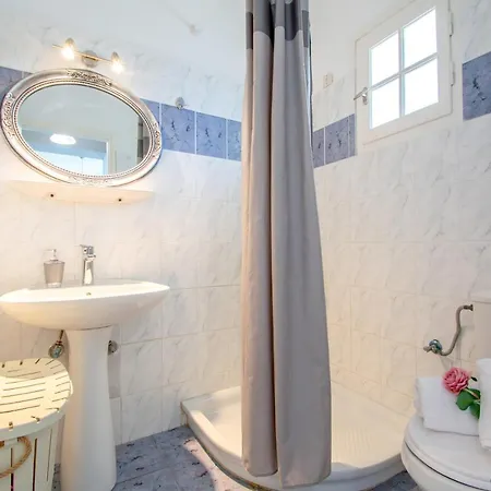 Ammoudino Del Mare * Amoudi